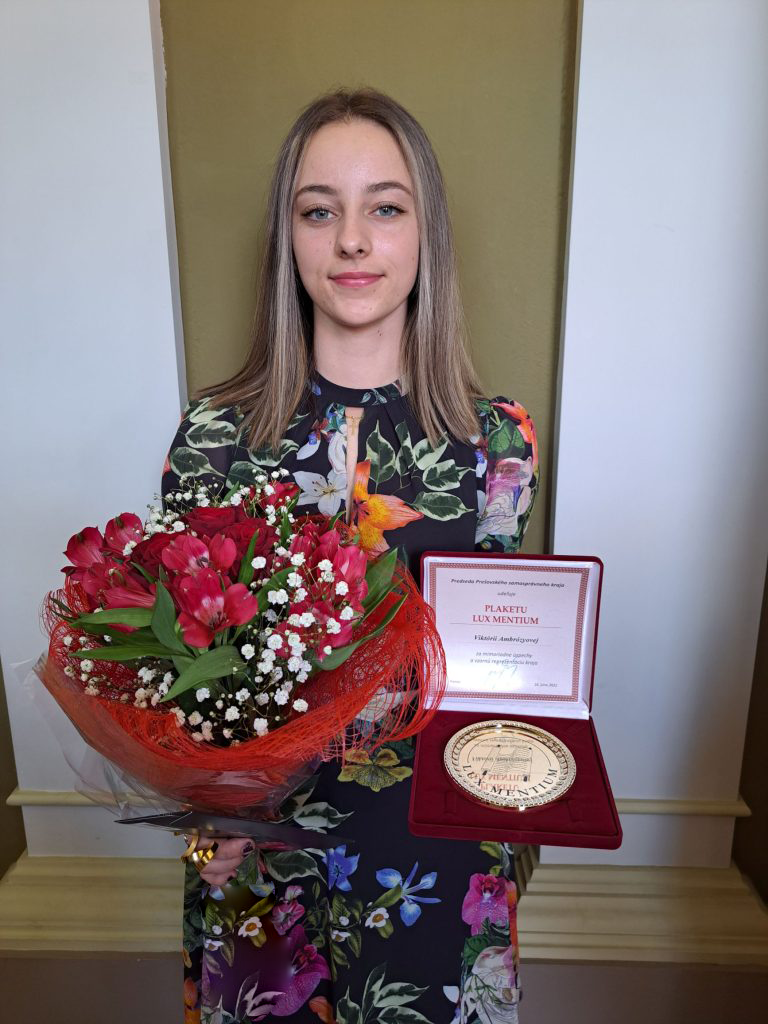 Viktória Ambrozyová